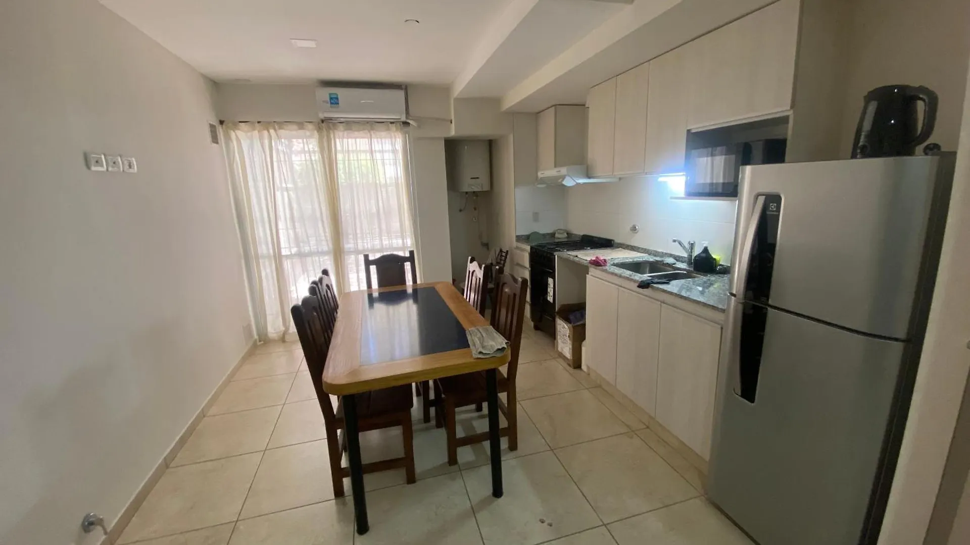 Apartamento Departamento Mza Capital Mendoza 0*,  Argentina